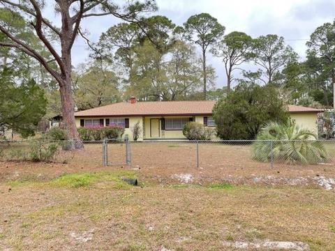 52 Division St, Panacea, FL 32346 photo 2