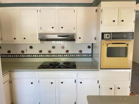 52 Division St, Panacea, FL 32346 photo 9