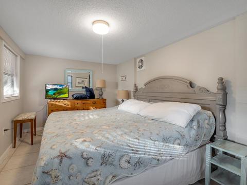 4 SE Sixth St, Steinhatchee, FL 32359 photo 12