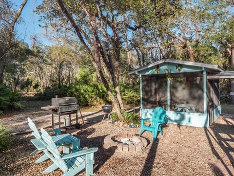 4 SE Sixth St, Steinhatchee, FL 32359 photo 4