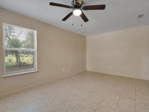907 W Duval St, Perry, FL 32347 photo 18