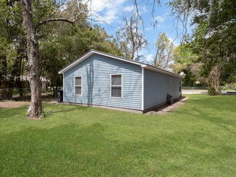907 W Duval St, Perry, FL 32347 photo 3