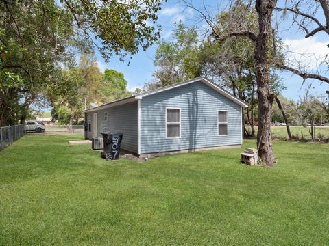 907 W Duval St, Perry, FL 32347 photo 20