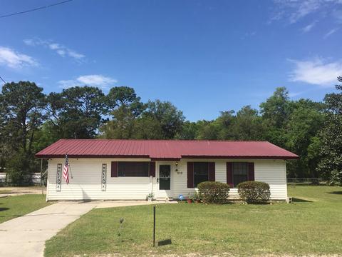 213 Susan St, Perry, FL 32348 photo 1