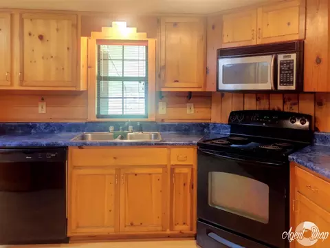 4870 Sue Pridgeon Rd, Perry, FL 32347 photo 5