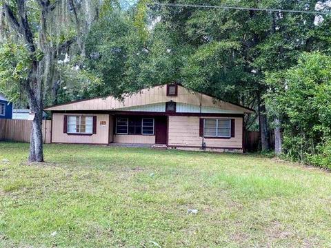 1107 N Calhoun St, Perry, FL 32347