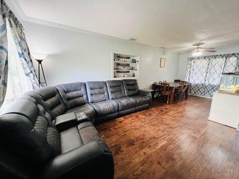 1206 N Allen St, Perry, FL 32347 photo 5