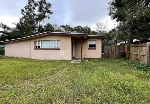 212 Susan St, Perry, FL 32348 photo 1