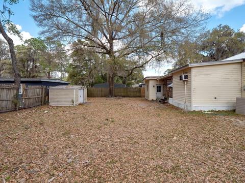 803 N Calhoun St, Perry, FL 32347 photo 6