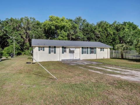 703 S Schwartz St, Perry, FL 32347 photo 1