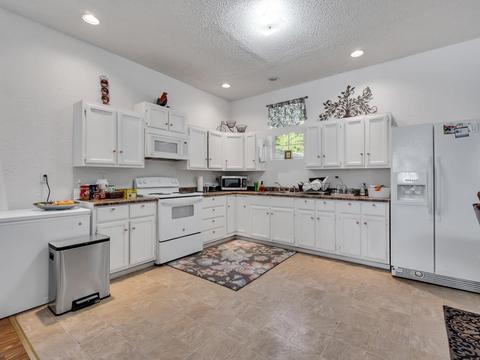 703 S Schwartz St, Perry, FL 32347 photo 22