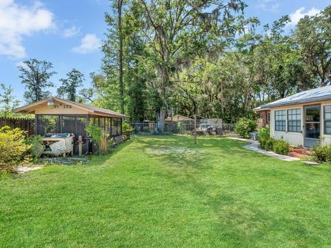 1505 Pinecrest St, Perry, FL 32347 photo 4