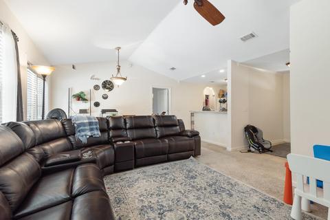 111 Sandpine Cir, Midway, FL 32343 photo 8