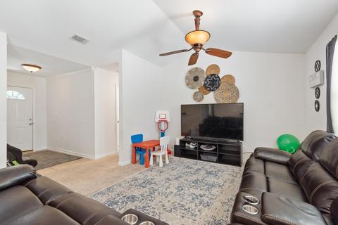 111 Sandpine Cir, Midway, FL 32343 photo 9