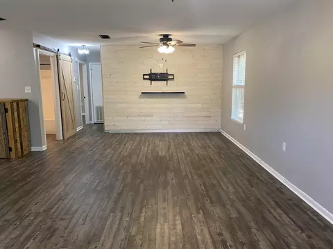 209 Judson Dr, Perry, FL 32348 photo 3