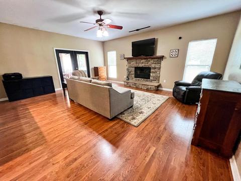 411 Judson Dr, Perry, FL 32348 photo 5