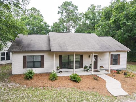 411 Judson Dr, Perry, FL 32348 photo 1