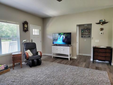 140 NE Ginger Trl, Lee, FL 32059 photo 9
