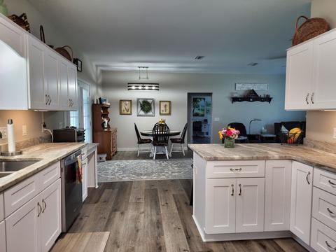 140 NE Ginger Trl, Lee, FL 32059 photo 2