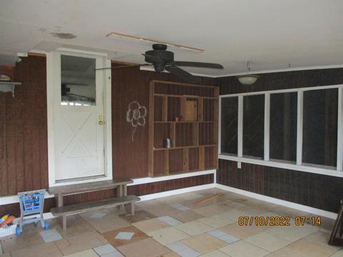 33 Britton Dr, Panacea, FL 32346 photo 2
