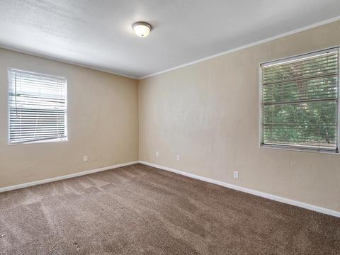 341 SE Benchmark Dr, Lee, FL 32059 photo 13