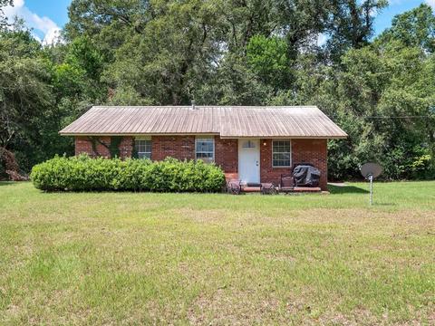341 SE Benchmark Dr, Lee, FL 32059 photo 1