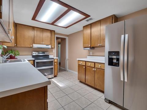 804 E Margurite St, Perry, FL 32347 photo 12