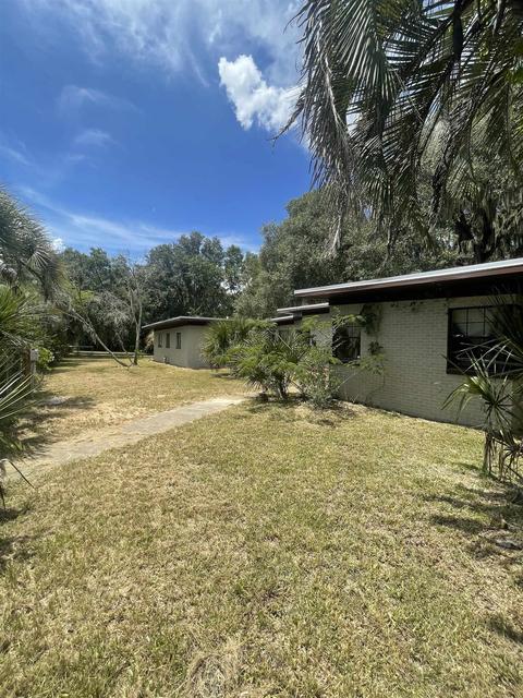 712 E Green St, Perry, FL 32347 photo 3