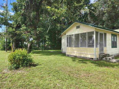 8252 E Us Hwy 90, Lee, FL 32059 photo 2