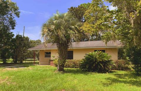 715 12th St, Perry, FL 32347 photo 1