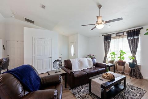 365 Rustling Pines Blvd, Midway, FL 32343 photo 12