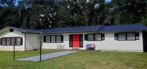 126 Temple Ter, Perry, FL 32348 photo 1