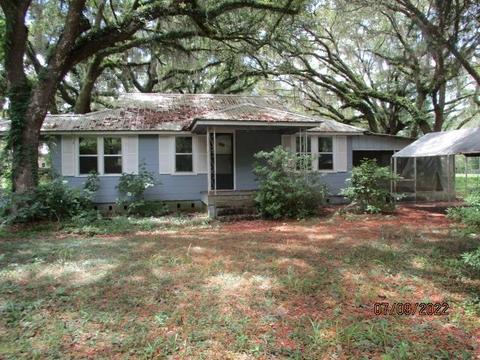 207 E Woods St, Perry, FL 32348 photo 1