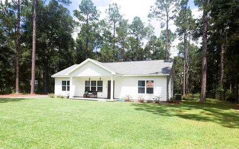 310 Judson Dr, Perry, FL 32348 photo 2