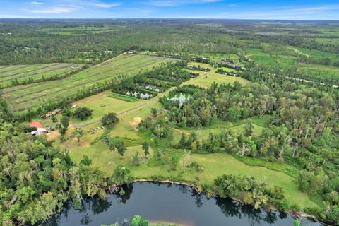 13496 W State Road 20, Altha, FL 32421