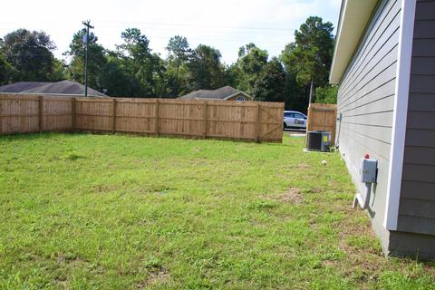 140 Slash Cir, Midway, FL 32343 photo 11