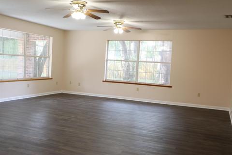2030 W Reddick Dr, Perry, FL 32347 photo 8
