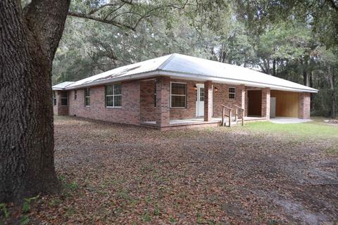 2030 W Reddick Dr, Perry, FL 32347 photo 4