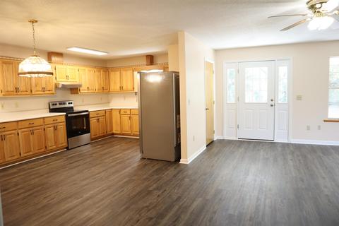 2030 W Reddick Dr, Perry, FL 32347 photo 11