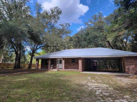 2030 W Reddick Dr, Perry, FL 32347 photo 2