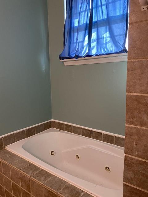 640 Rustling Pines Blvd, Midway, FL 32343 photo 24