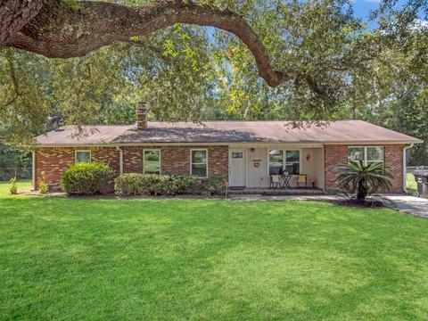 216 Forest Cir, Perry, FL 32347 photo 4