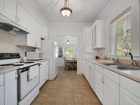 1027 N Jefferson St, Perry, FL 32347 photo 12