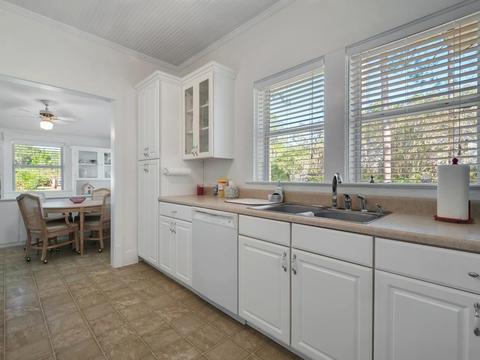 1027 N Jefferson St, Perry, FL 32347 photo 13