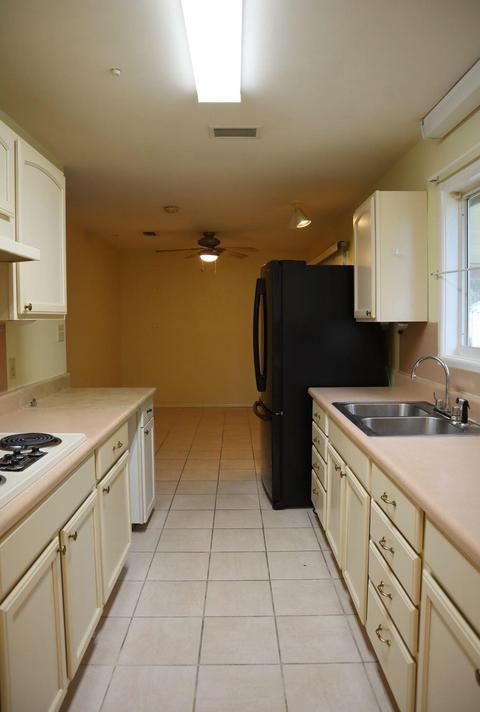 214 E Veterans Dr, Perry, FL 32347 photo 10
