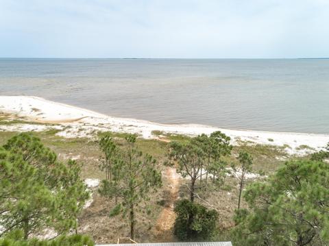 2472 Hwy 98 W, Carrabelle, FL 32322