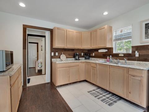 11 SE Sixth St, Steinhatchee, FL 32359 photo 9