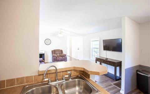 210 W Davis Walker Rd, Perry, FL 32348 photo 18