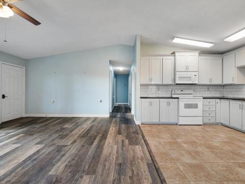 1470 NE Juniper Dr, Lee, FL 32059 photo 11