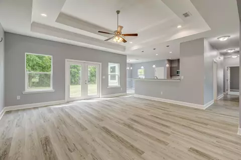 485 Sand Pine Dr, Midway, FL 32343 photo 9